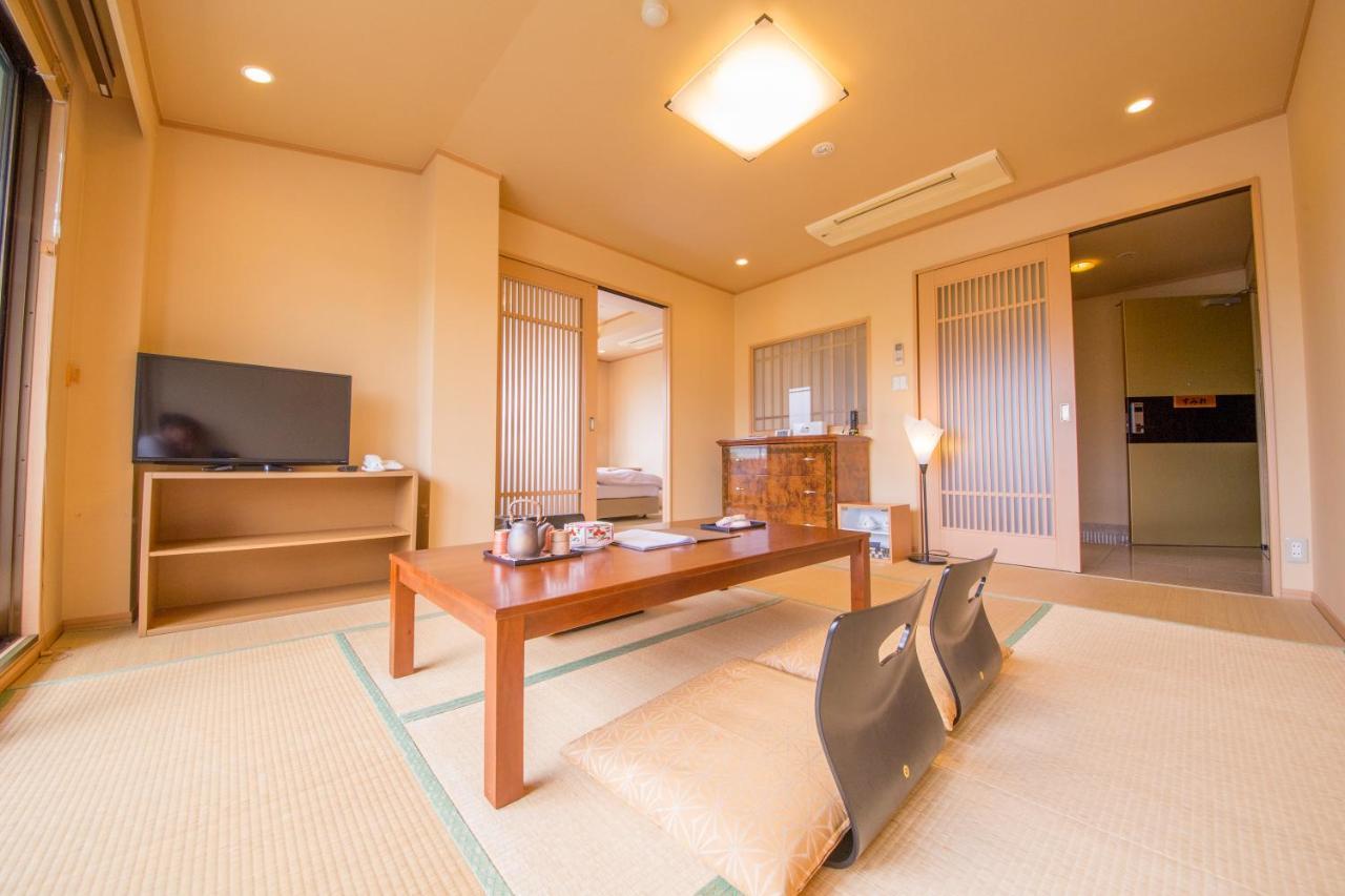Japaning Hotel Liv Ranrokaku Kioto Zewnętrze zdjęcie