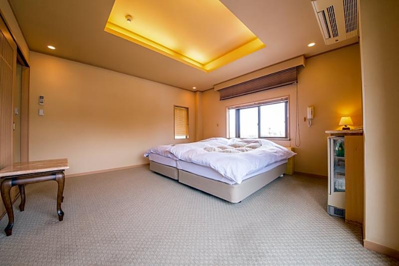 Japaning Hotel Liv Ranrokaku Kioto Zewnętrze zdjęcie